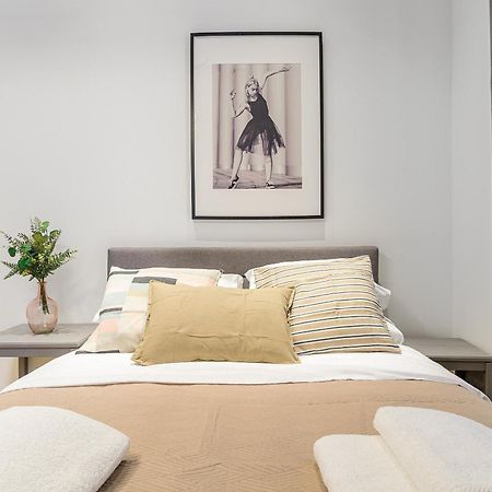 ורשה P&O Serviced Apartments Warecka Street מראה חיצוני תמונה